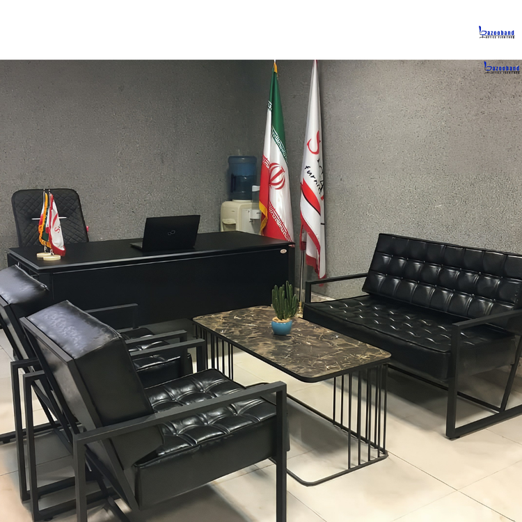 مبل اداری کلاسیک با طراحی چستر و پایه های فلزی