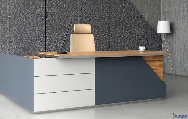 میز مدیریت مدرن با پایه های چوبی کد 147